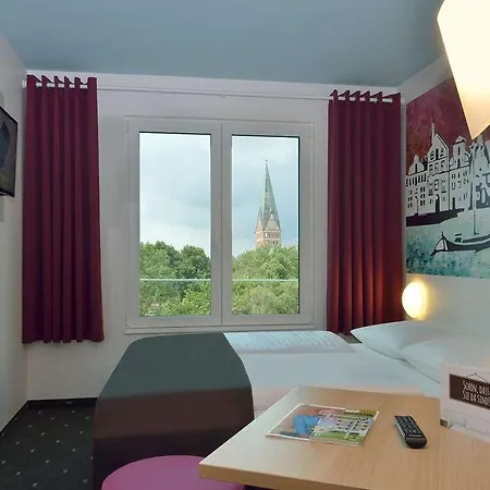 B&B Hotel Lueneburg فندق 3*