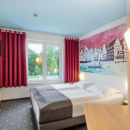B&B Hotel Lueneburg فندق 3*