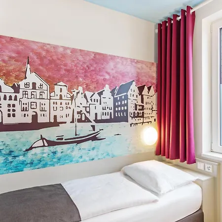 B&B Hotel Lueneburg فندق 3*