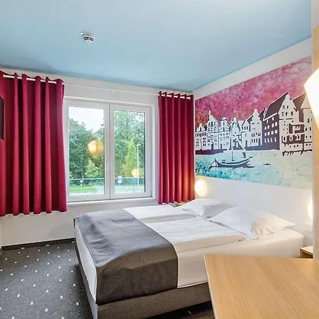 B&B Hotel Lueneburg فندق 3*