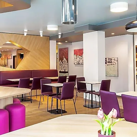 B&B Hotel Lueneburg 호텔